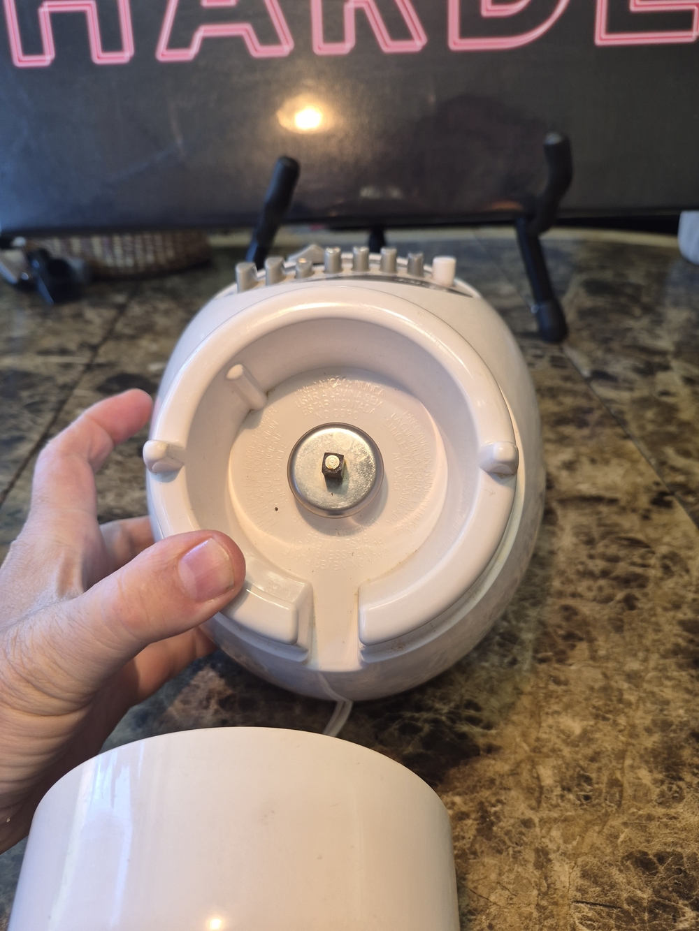 Oster Blender Model 6803 14-Speed 450W w/ Glass Pitcher Instructions
The Oster - Picture 9 of 11